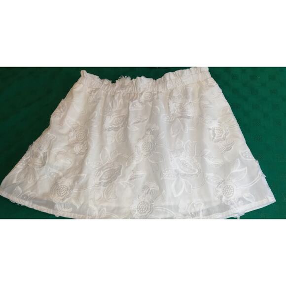 Versona White Mini Skirt Womens Large Textured Embroidered Floral All Cotton 3D - Picture 12 of 16